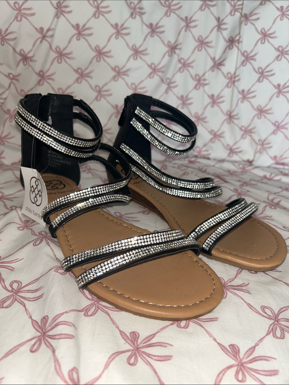 Daisy Fuentes Black Rhinestone Strappy Gladiator Sandals Size 8